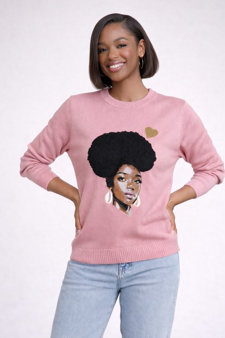 DLOKI pullover in powder pink, worn